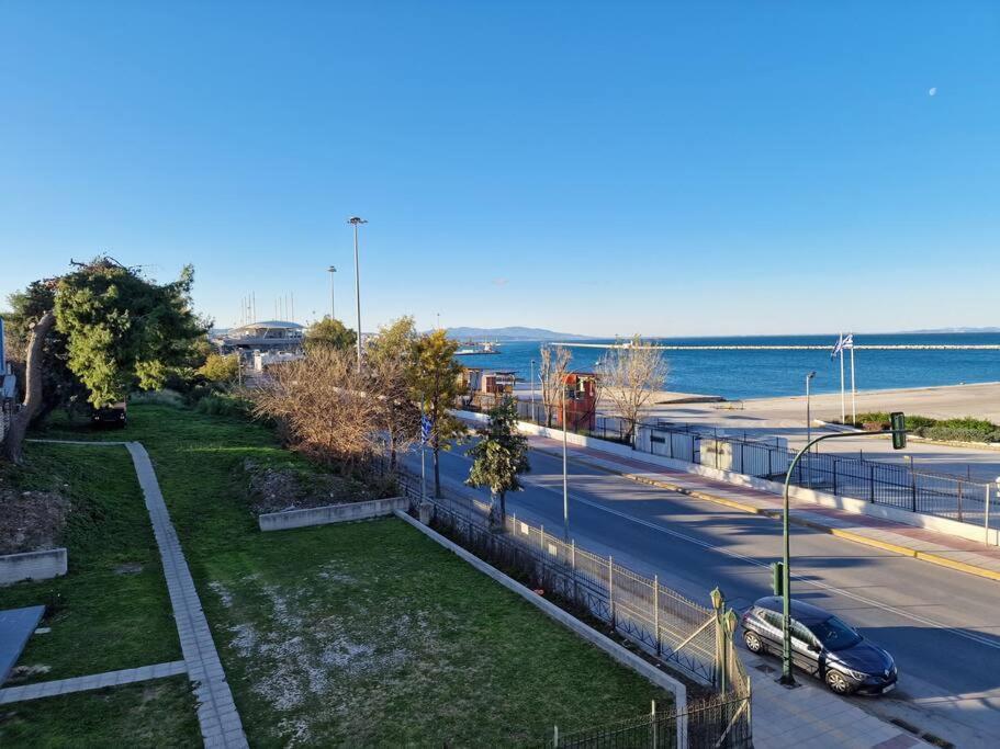Patras Blue Sea And Sky Deluxe Apartment Kültér fotó