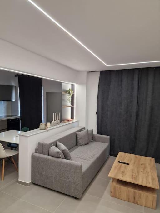 Patras Blue Sea And Sky Deluxe Apartment Kültér fotó